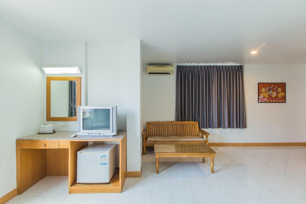 Hotel Chong Ko pensión Phuket Exterior foto